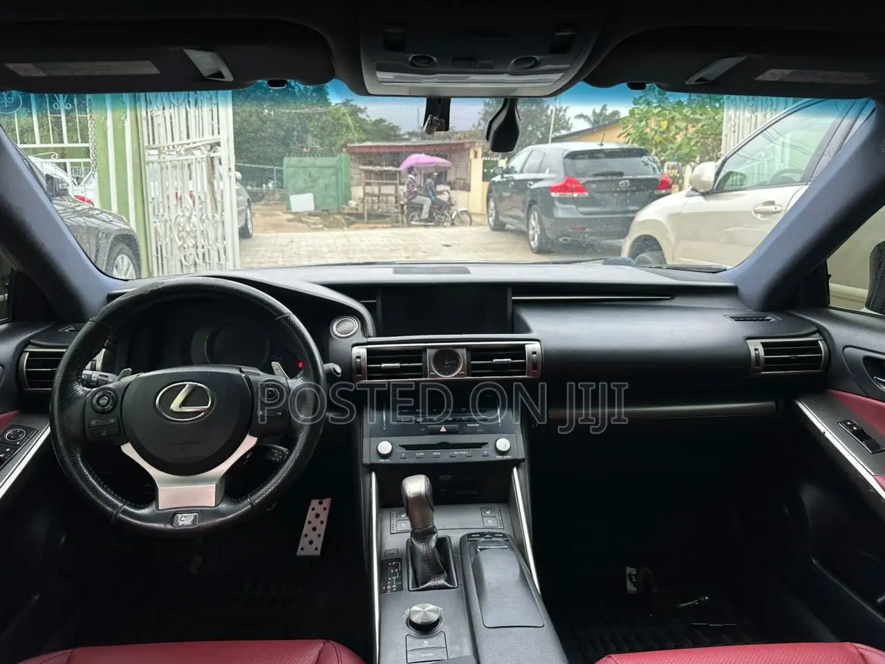 Lexus IS 300 AWD 2016 Silver