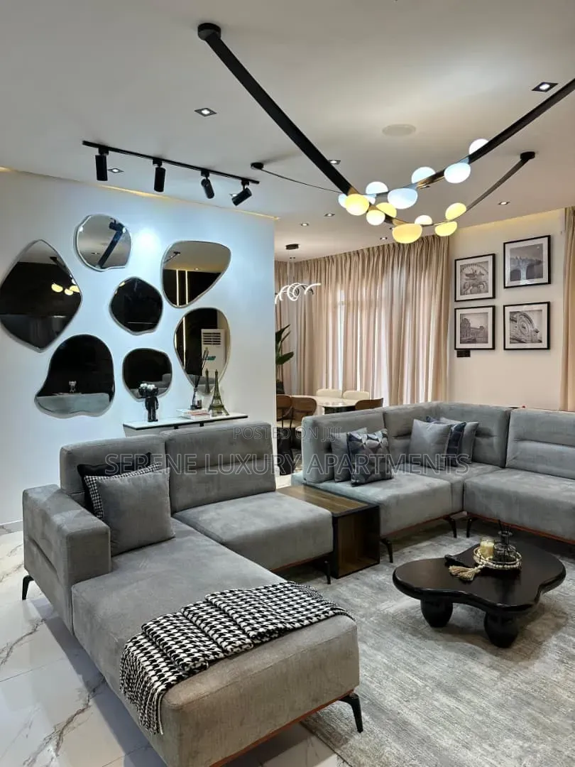Luxury 3bedroom Penthouse With Private Cinema Bathtub Ps5 and Pool