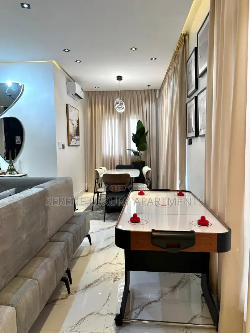 Luxury 3bedroom Penthouse With Private Cinema Bathtub Ps5 and Pool