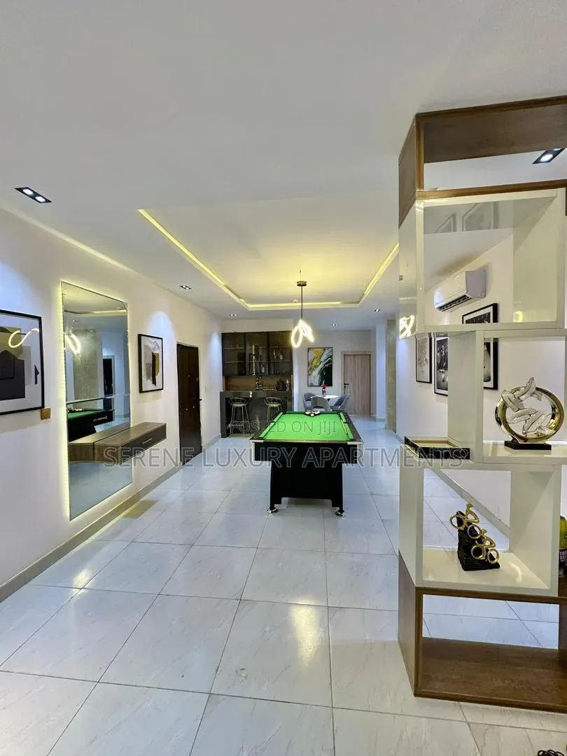 Luxurious 2/3bedroom Waterfront With Snooker and Ps5