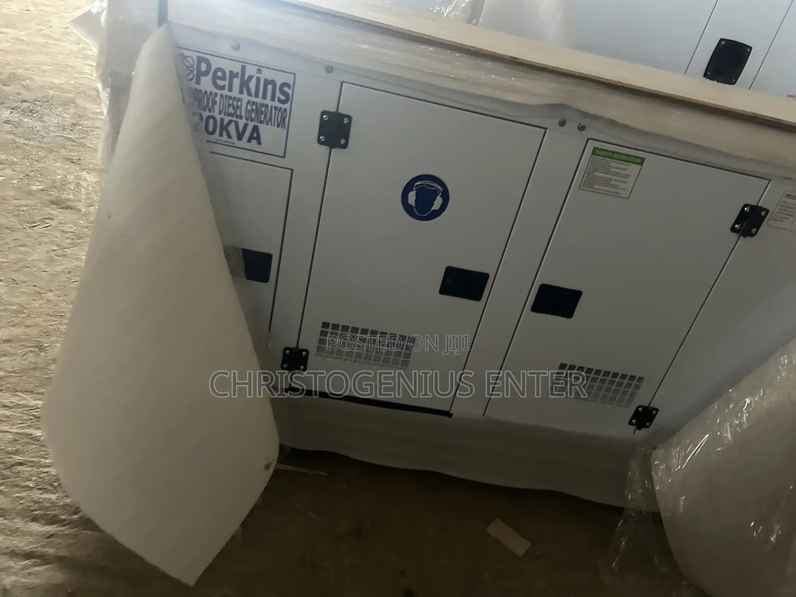 20kva Perkins Soundproof Generator Set