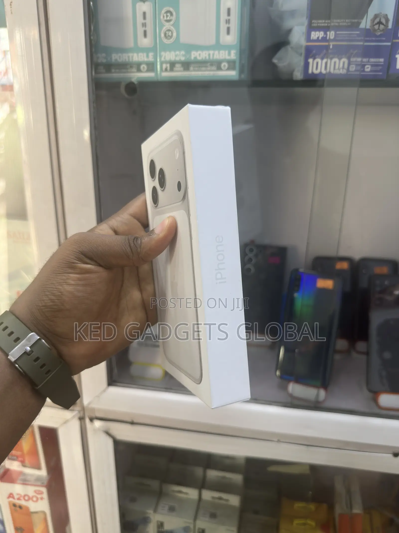 New Apple iPhone 17 Pro Max 1 TB White