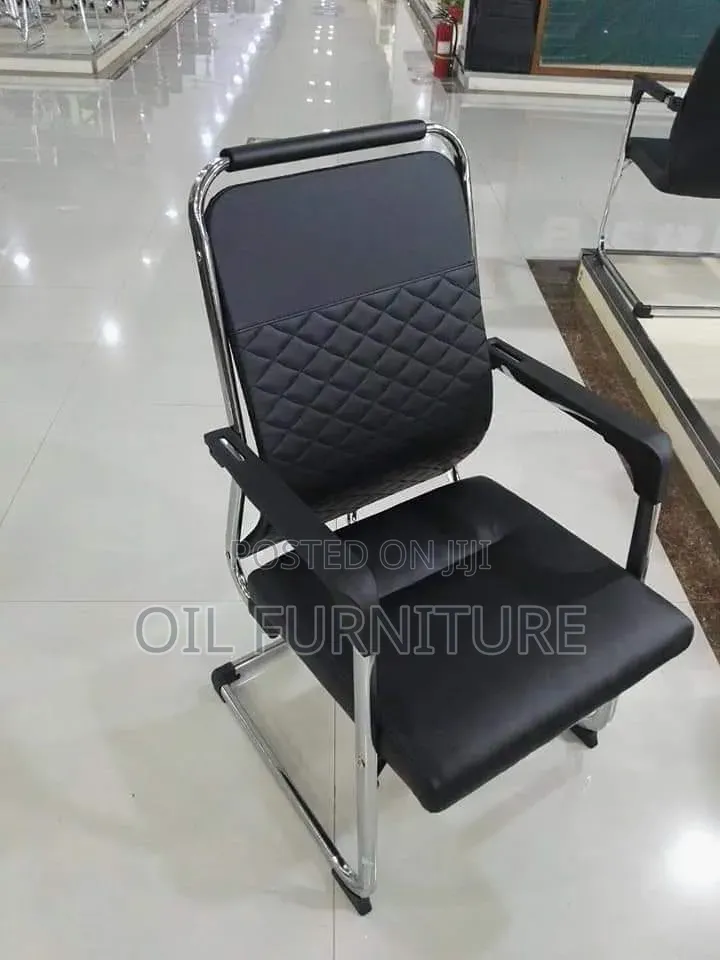 Premium Conference Room Chair – Leather Boardroom Sled Base Chair