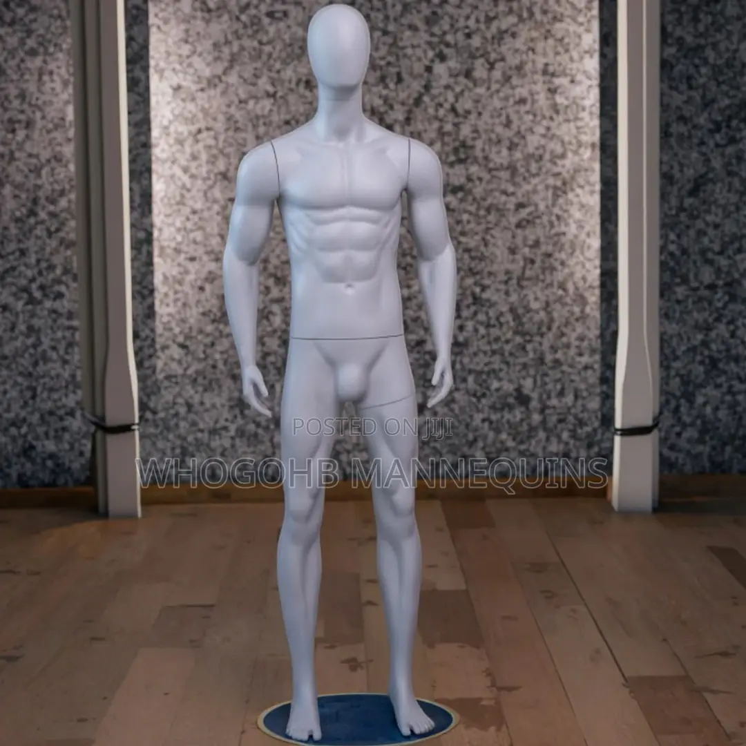 Dimkpa Muscular Male Light Matte Grey Mannequin