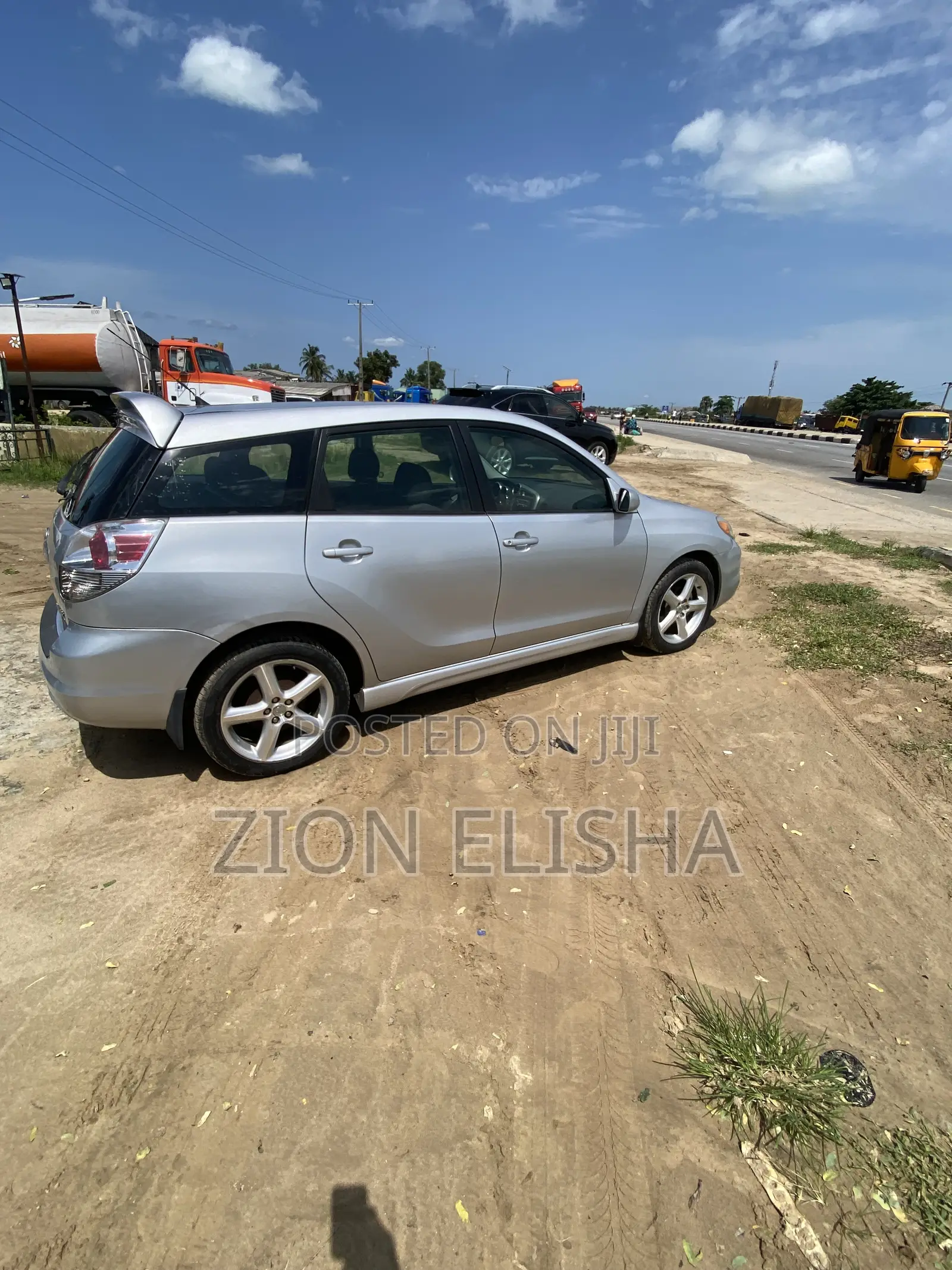 Toyota Matrix 2006 Silver
