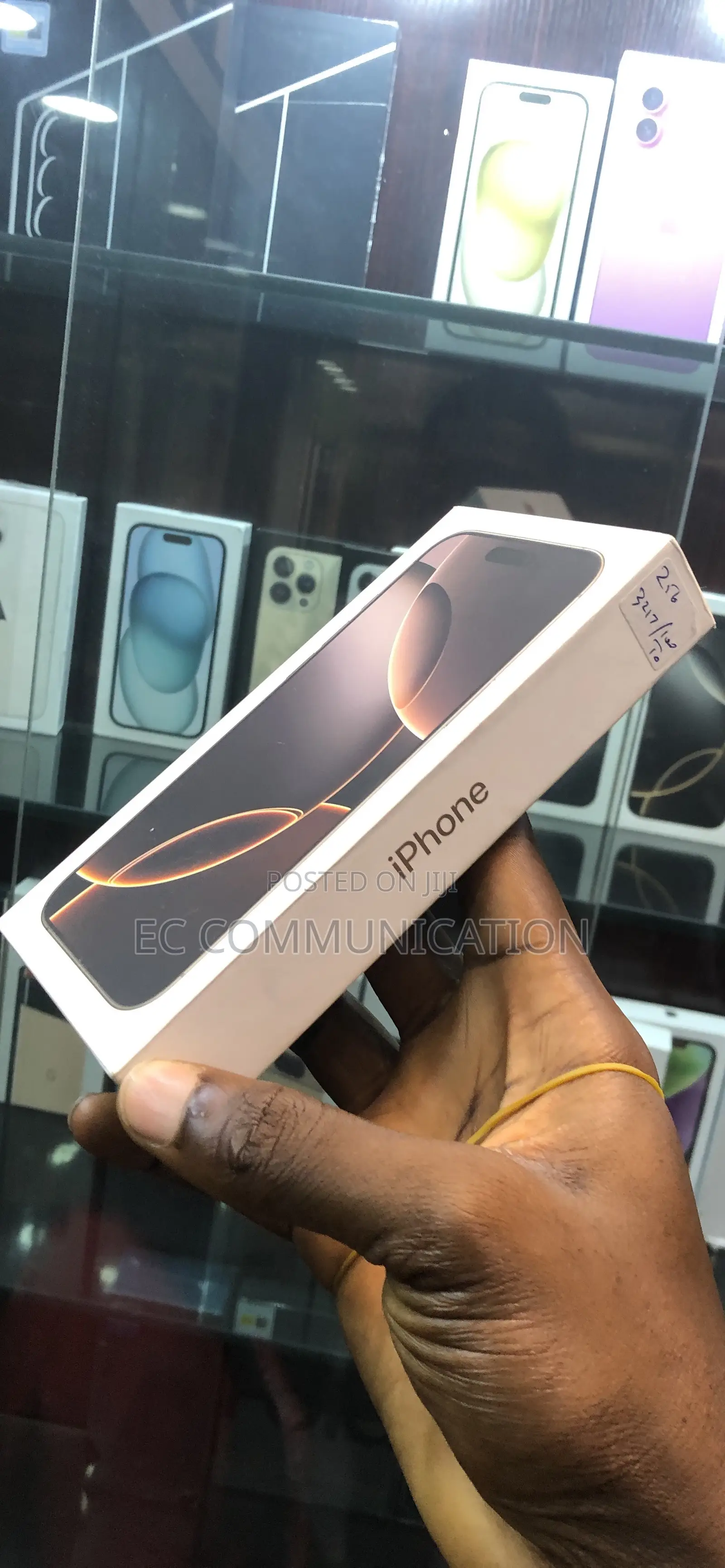 New Apple iPhone 16 Pro Max 256 GB Gold