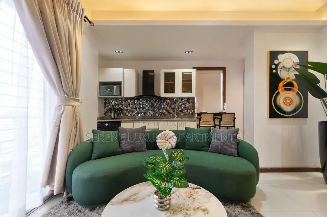 Luxury One Bedroom Apartment With Private Cinema