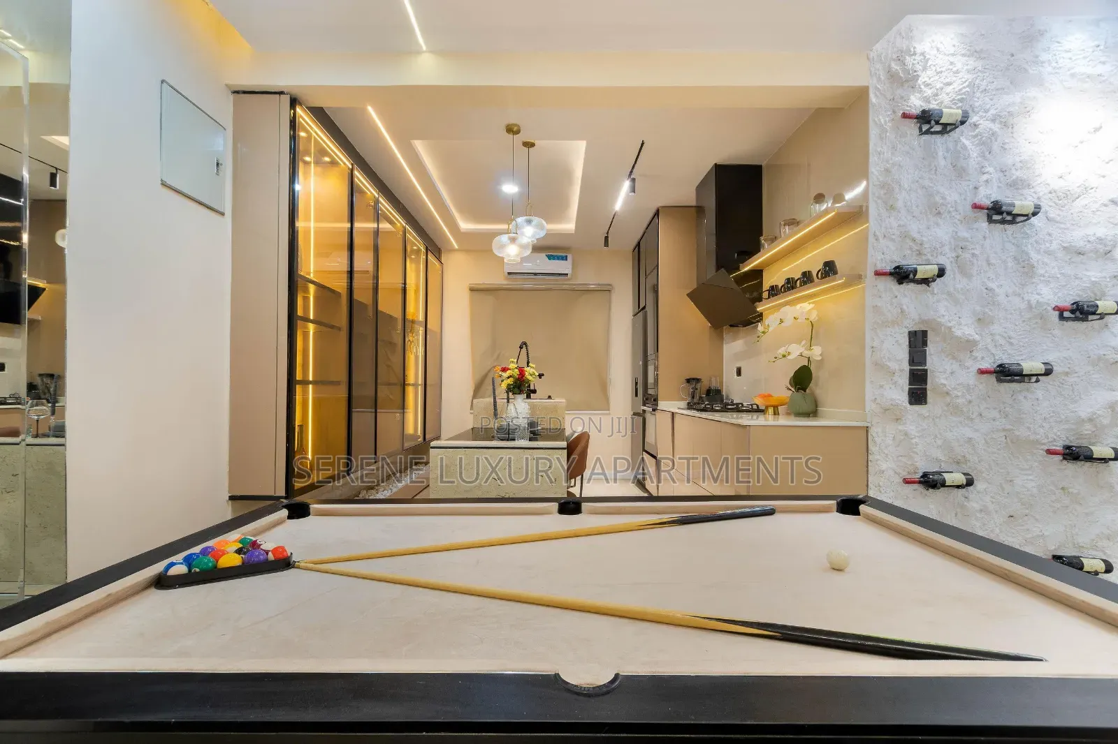 Cozy 2bedroom Apartment With Pool Snooker, Sound Bar, Elevator