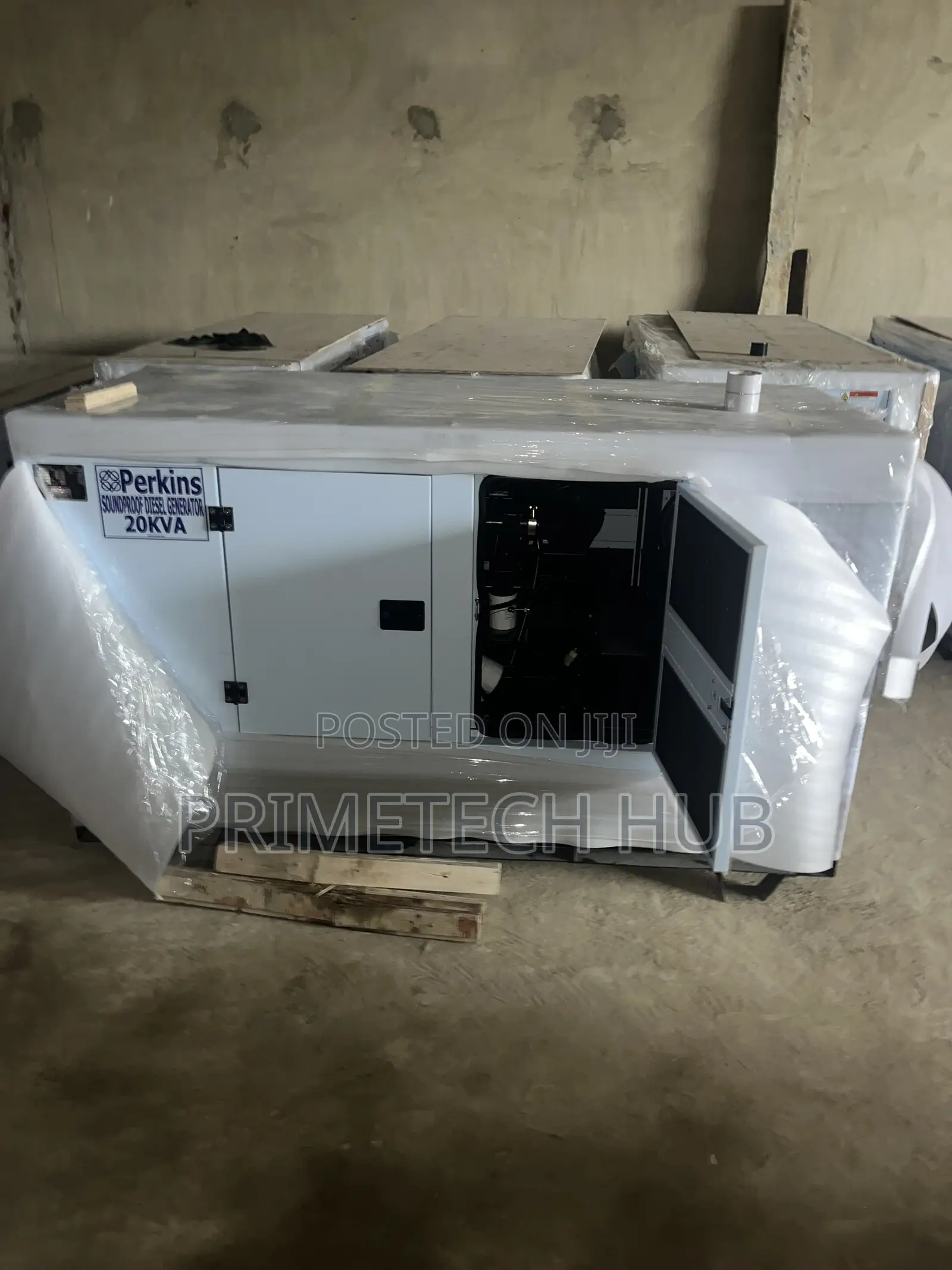 20kva Perkins Soundproof Generator 3phase With Stamford Alternator
