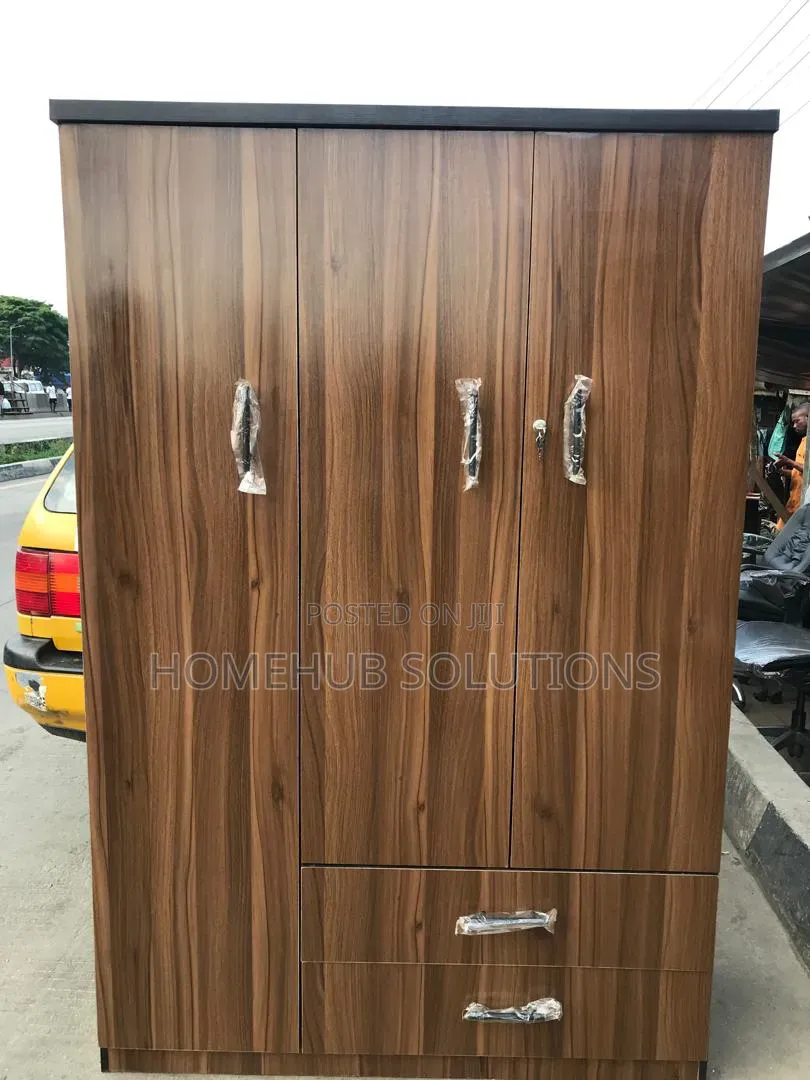 Brand New 4by6 Ft Wardrobe