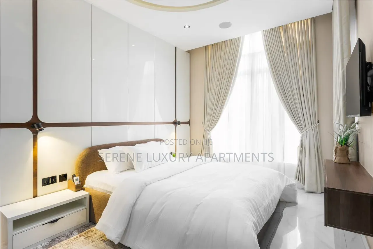 Luxurious 3bedroom Apartment With Private Cinema Pool and Gym