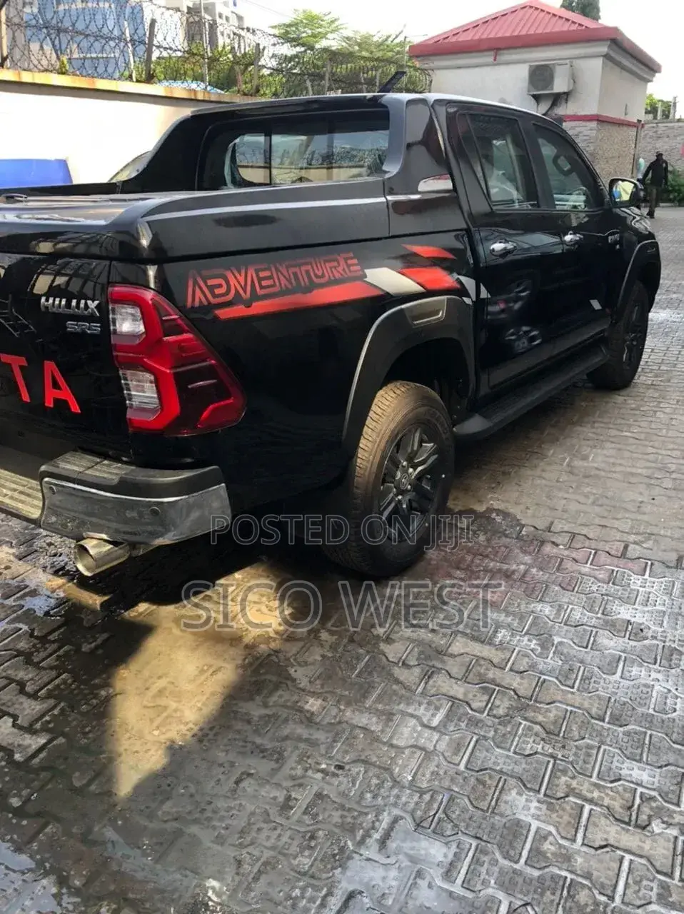Adventure Body Sticker for Toyota Hilux+06