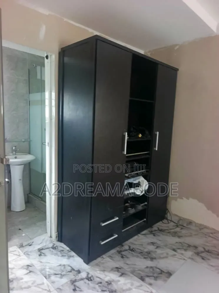 3bdrm Duplex in Omole Phase 1 for rent