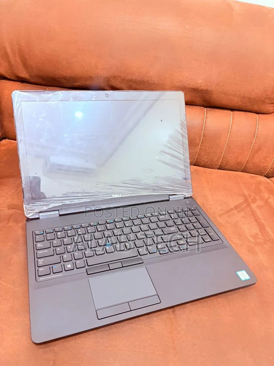 Laptop Dell Latitude 3510 8GB Intel Core i7 SSD 128GB