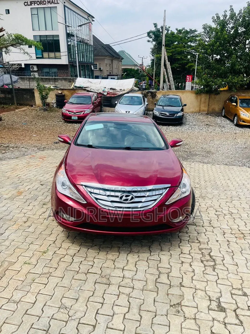 Hyundai Sonata 2011 Red
