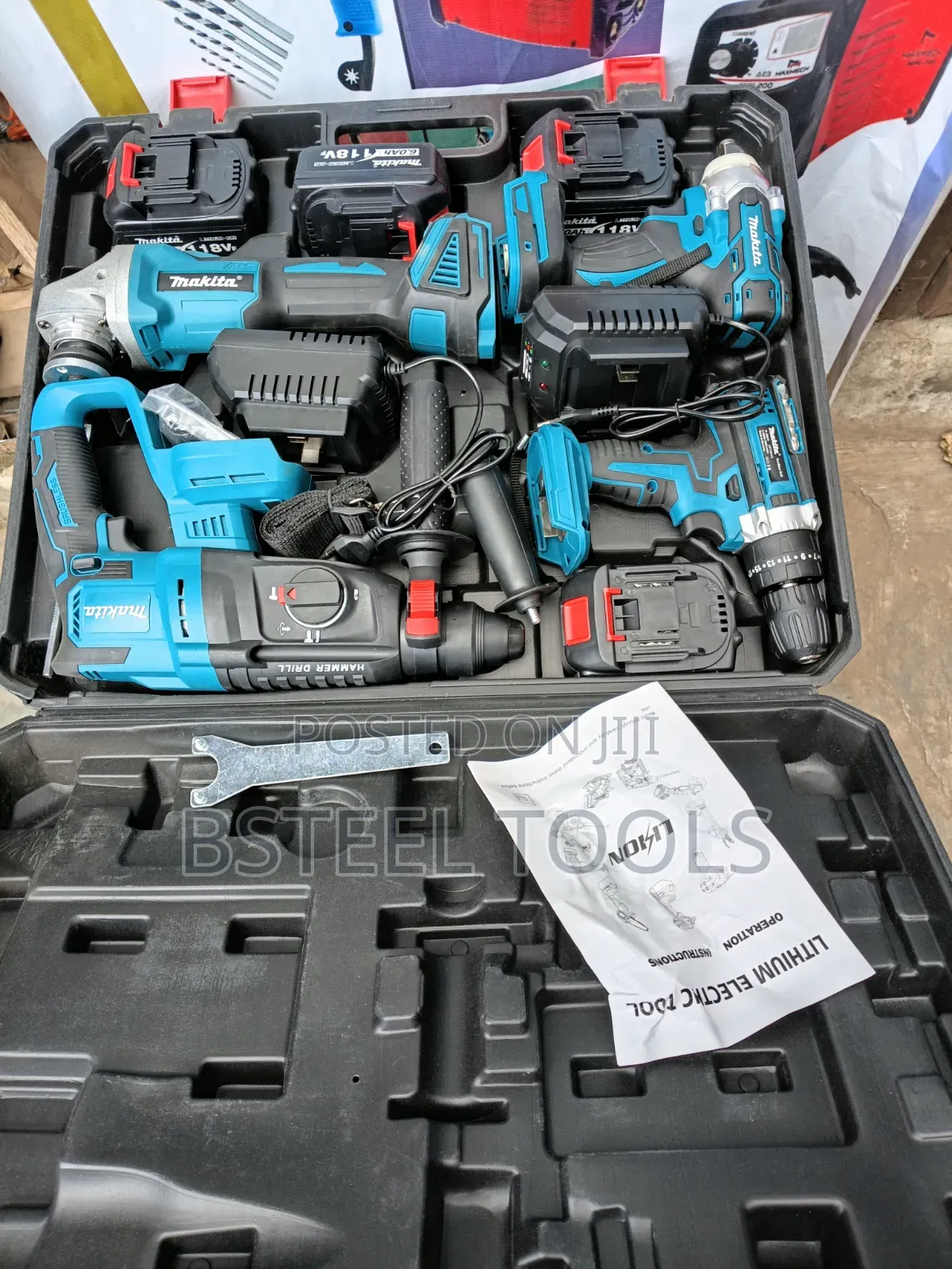 Makita 4-in-1 Cordless Combo Kit – Professional Power Tool Set