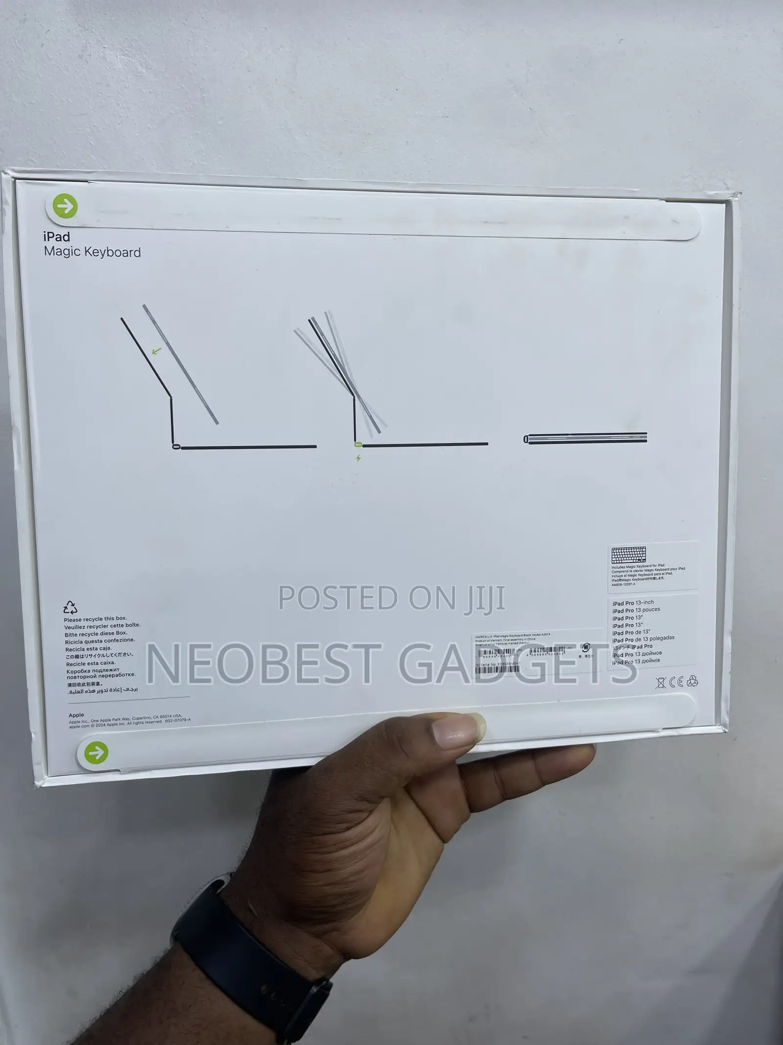 iPad Magic Keyboard 13”