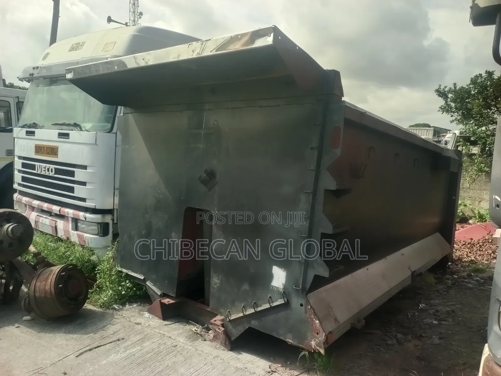 Heavy‐Duty Dump/Tipper Truck Bucket for Sale : Used