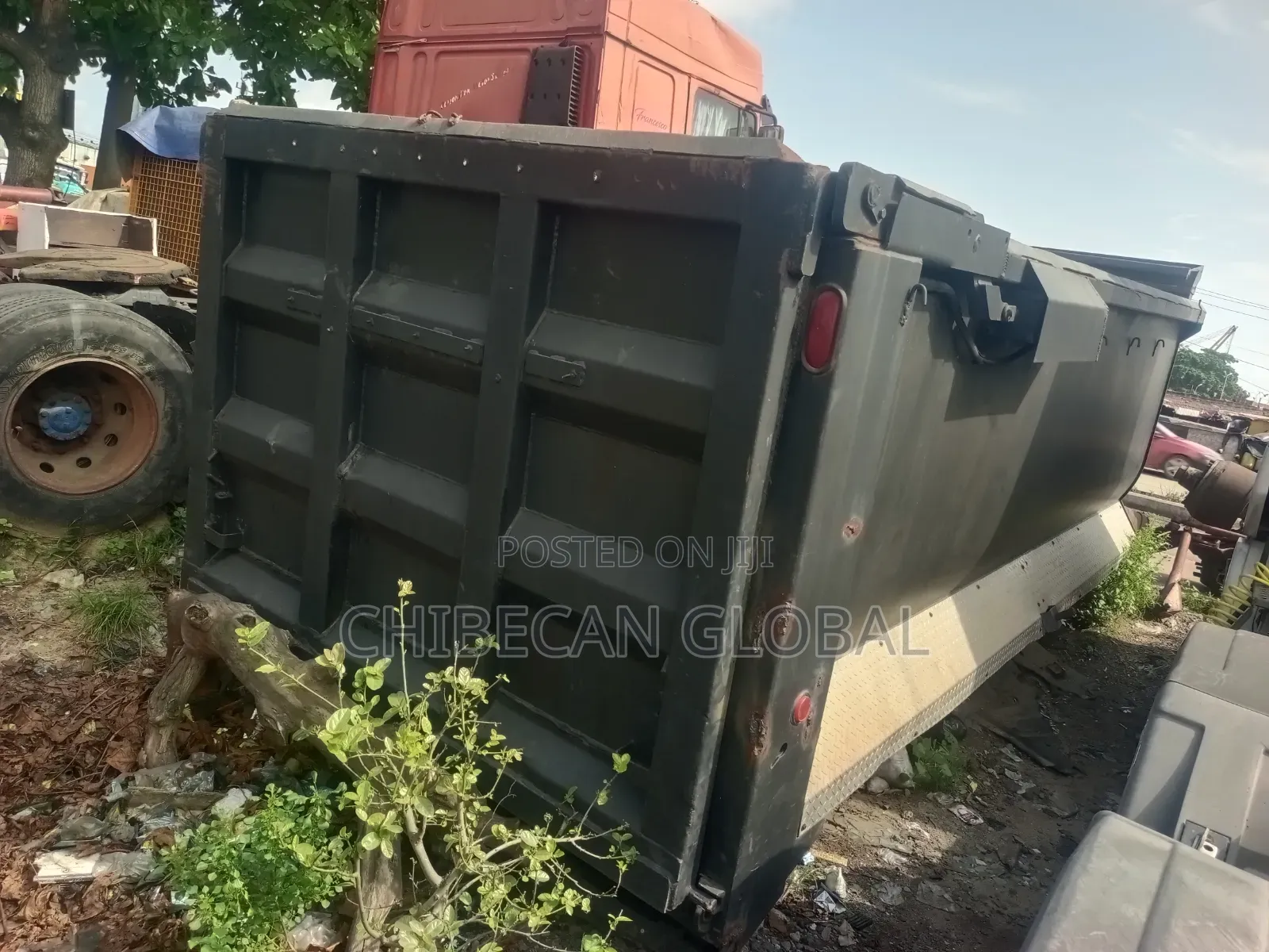 Heavy‐Duty Dump/Tipper Truck Bucket for Sale : Used