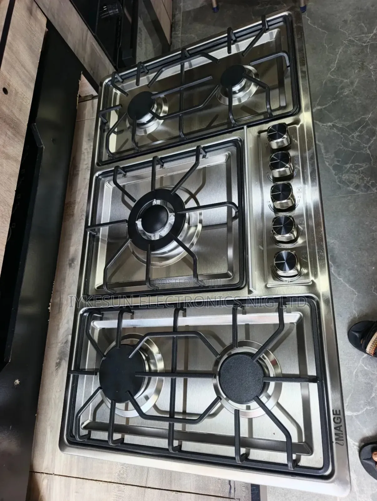Quality Image Inbuilt 5 Burners With Blueflame Light Gas Cooker Copper