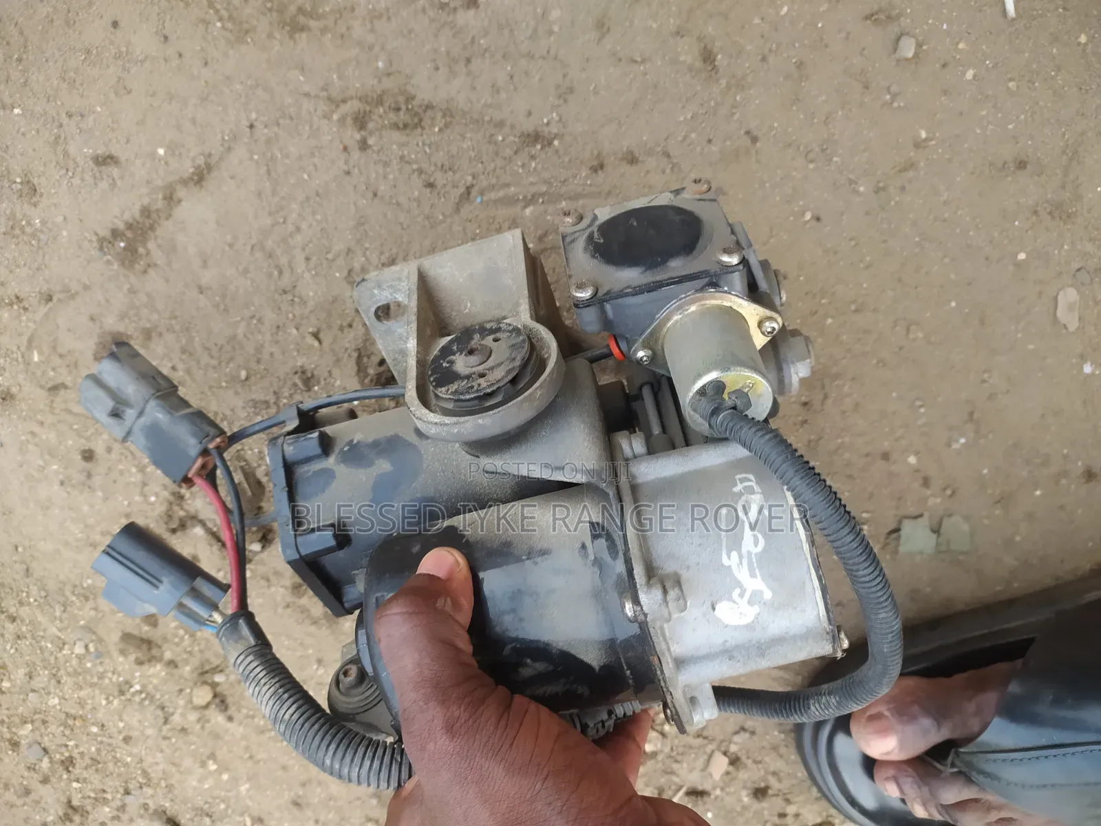 Range Rover Sport and Lr4 Lifting Pump 06 to 2012