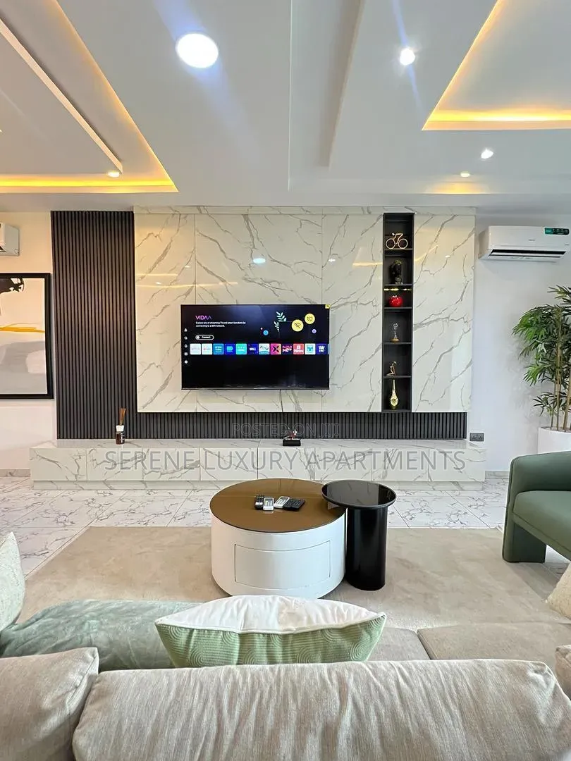 Spacious 2bedroom Apartment With Snooker Balcony and Ps5