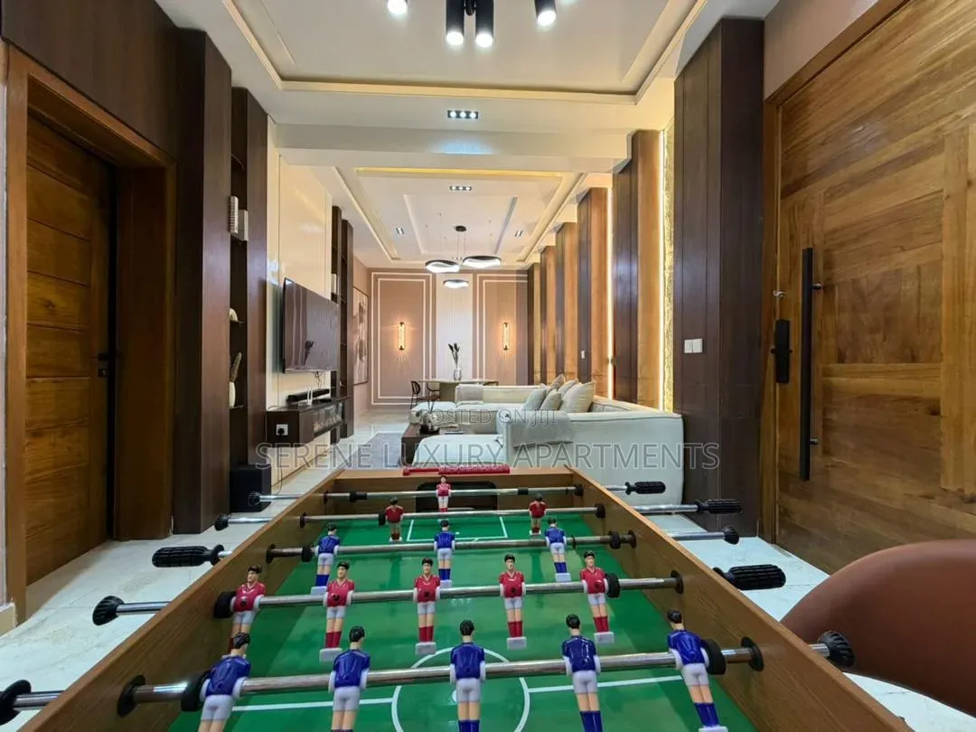 Luxury 2bedroom Apartment With Swimming Pool Gym and Balcony
