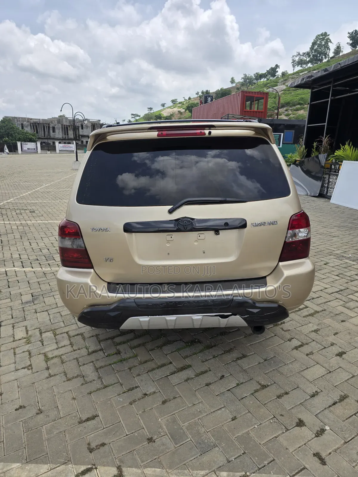 Toyota Highlander 2005 Gold