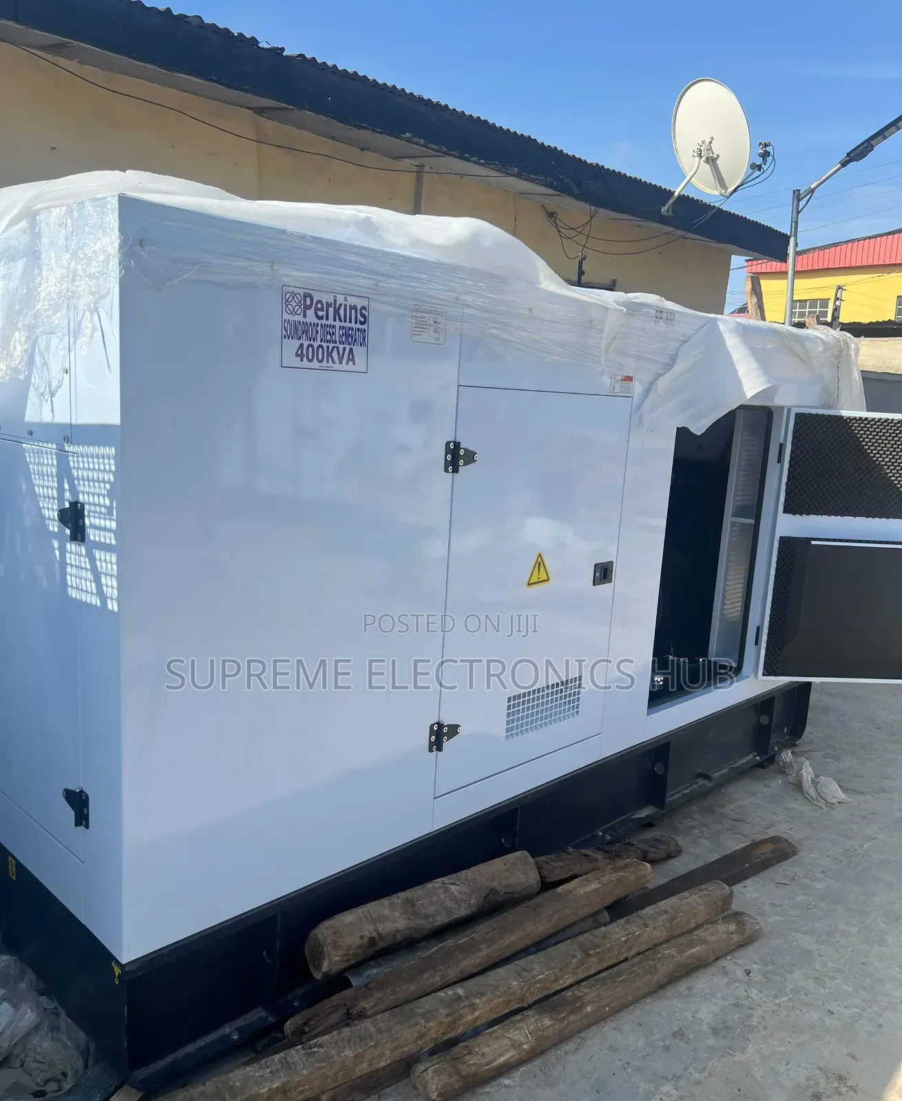 New 400kva Perkins Diesel Soundproof Generator [Made in England]