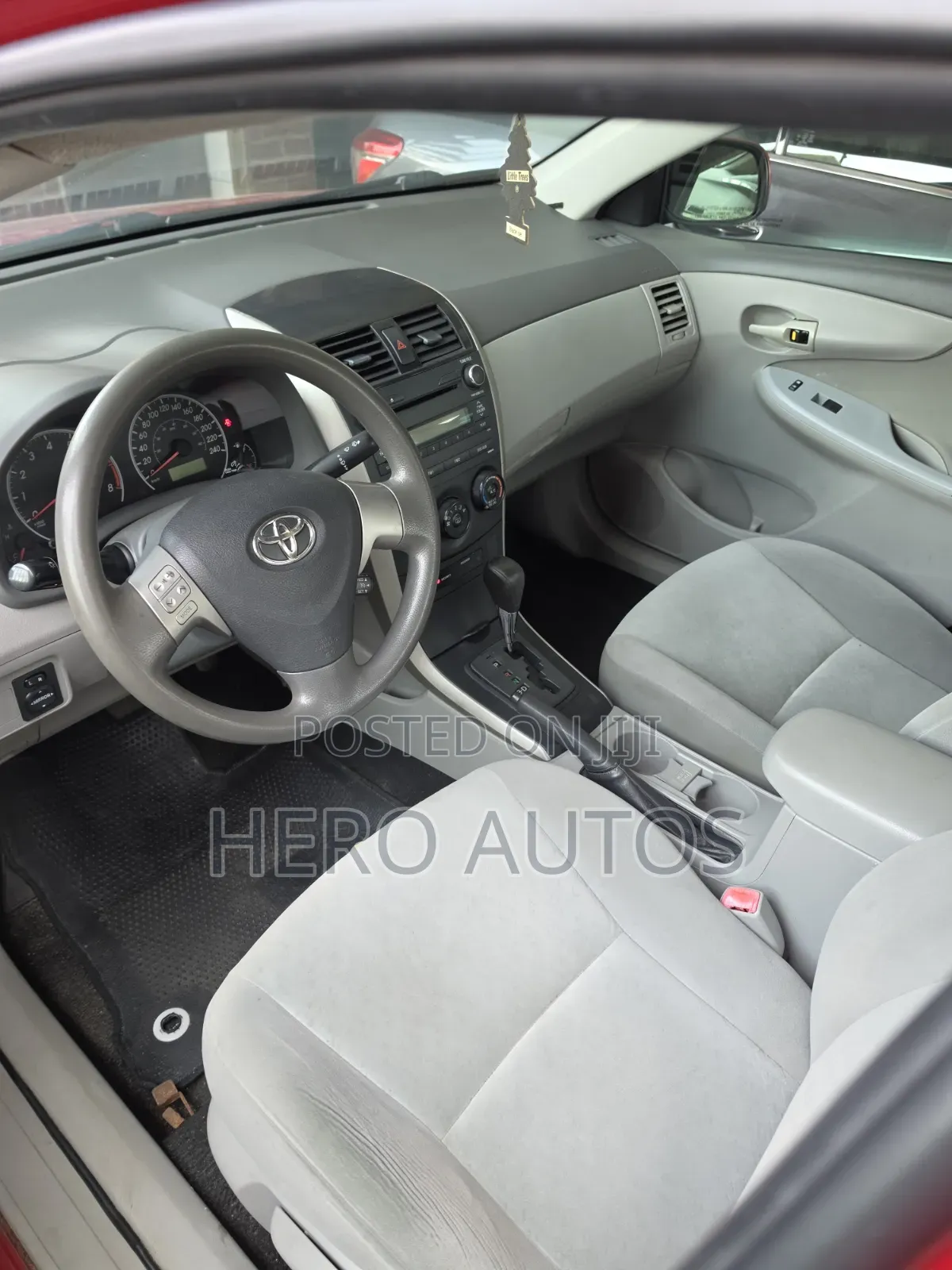 Toyota Corolla 2010 Red
