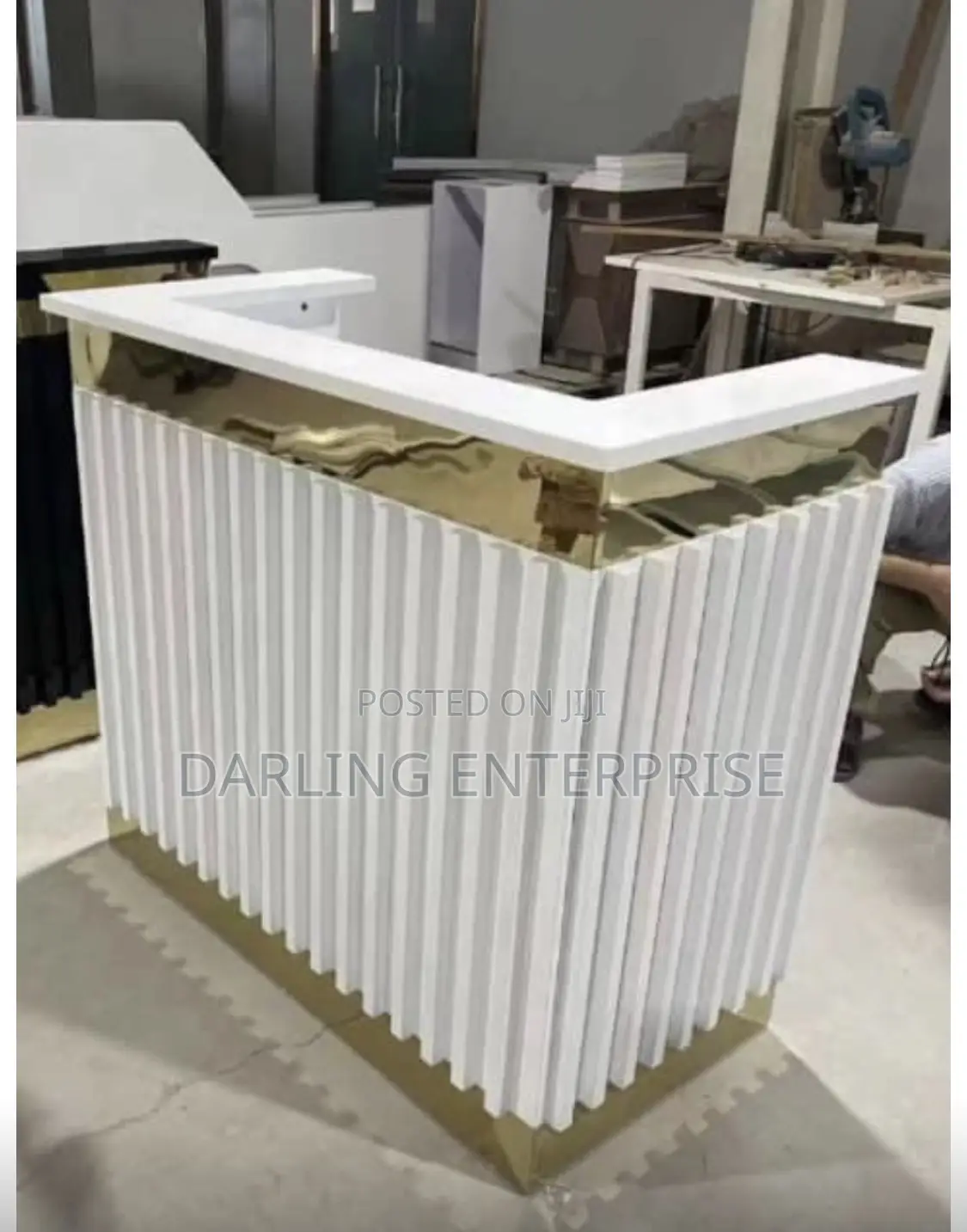 Modern White And Gold Reception Desk