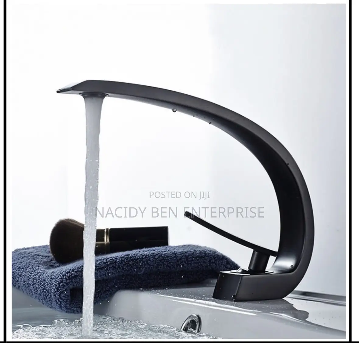Curve Basin Mixer