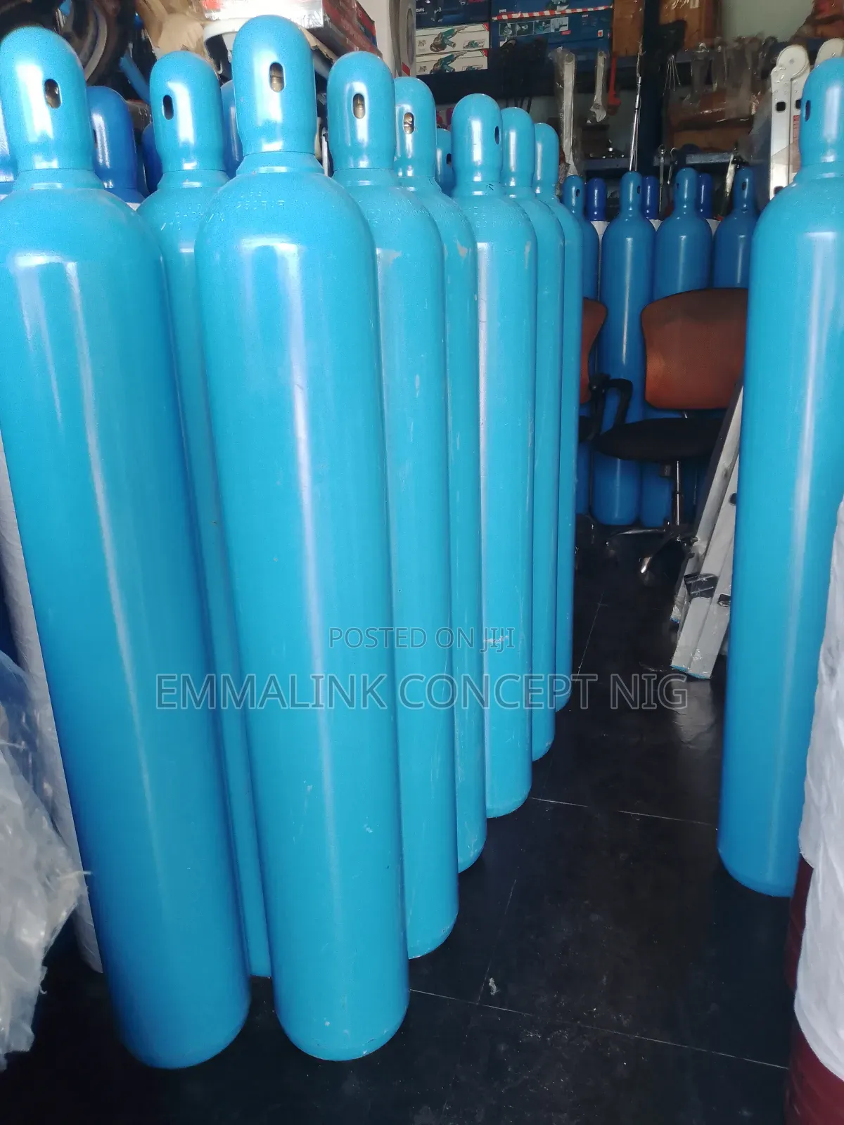 Oxygen Cylinder