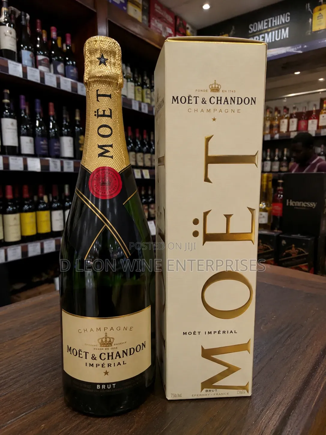 Moet Chandon ( Imperial Brut ) Cartoon by ( 12 Bottles )