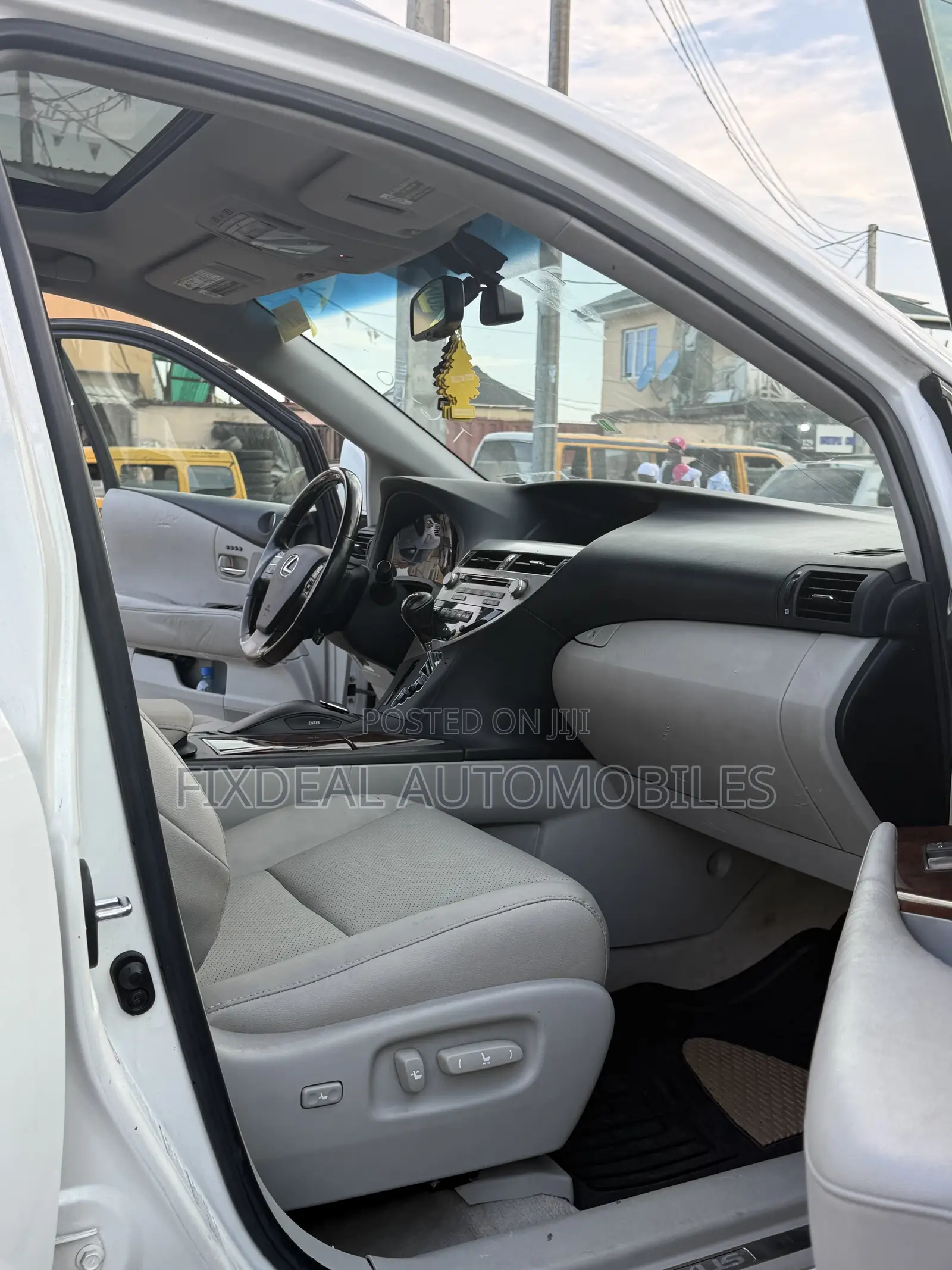 Lexus RX 2011 White
