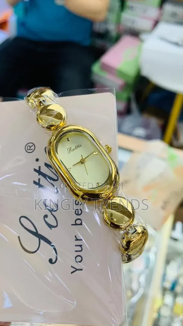 Classic Ladies Scottie Wristwatch