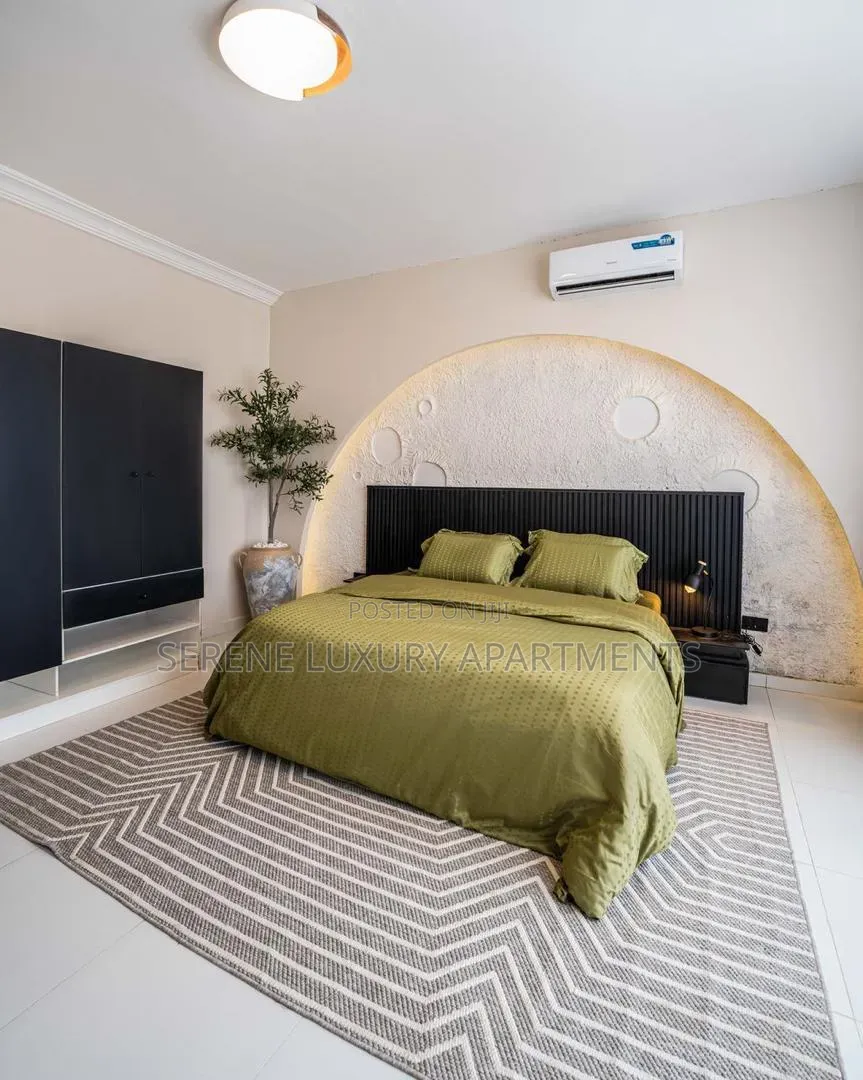 Luxurious One Bedroom Apartment With Swimming Pool