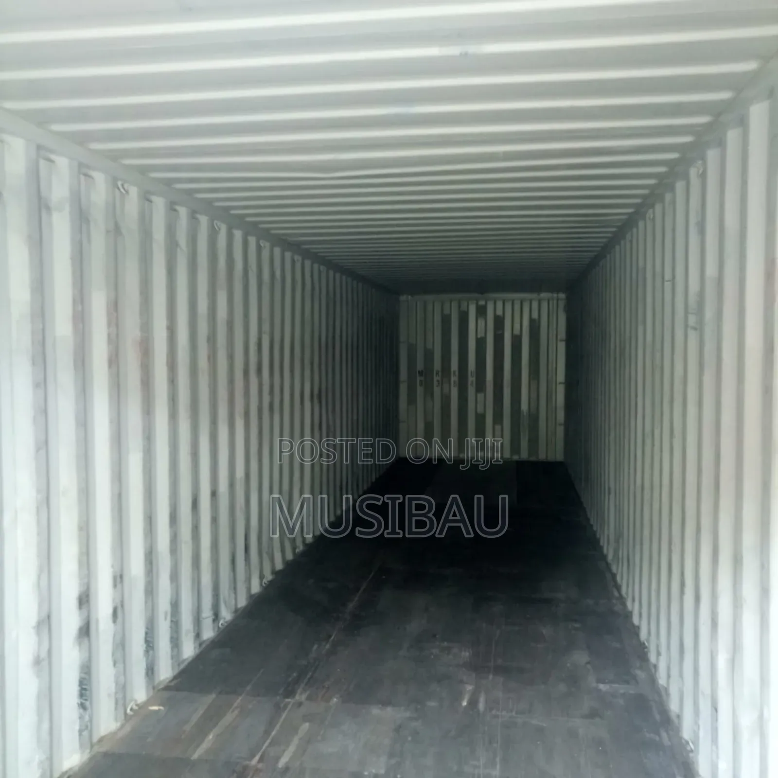 Used Dry Shipping Containers