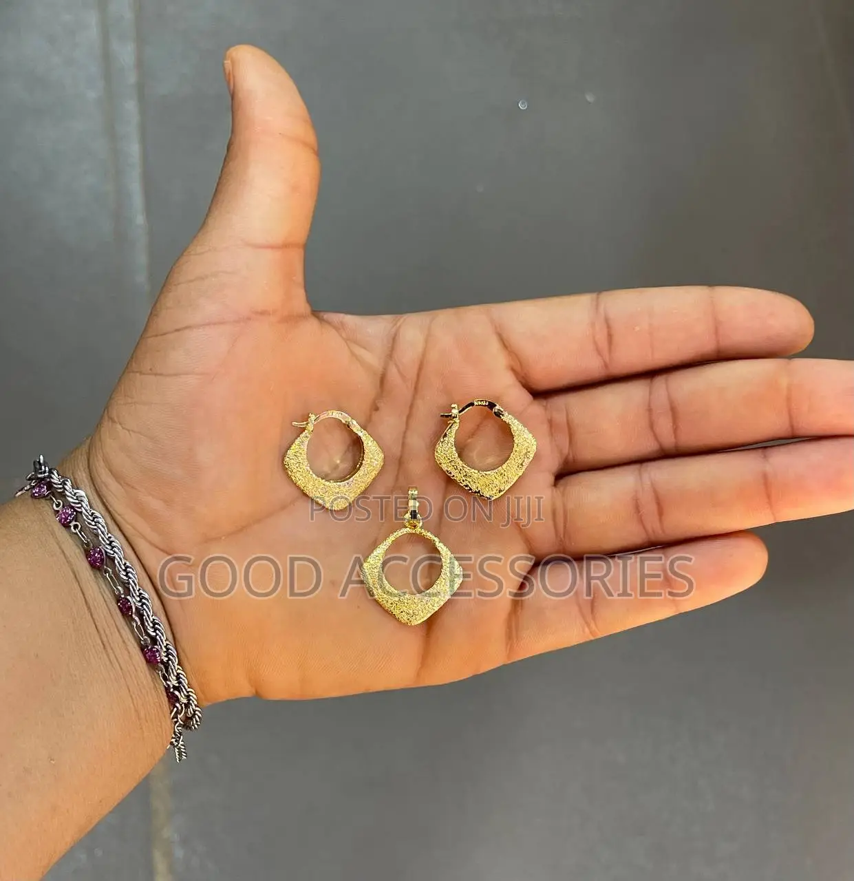 Gold Replica Earring Pendant Set