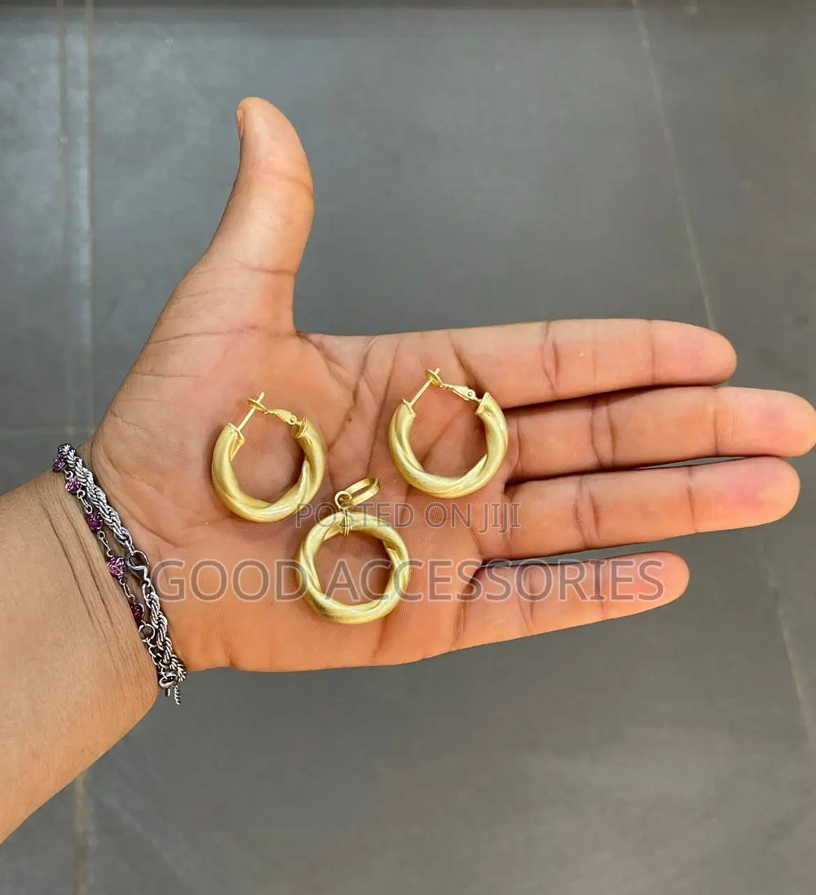 Gold Replica Earring Pendant Set