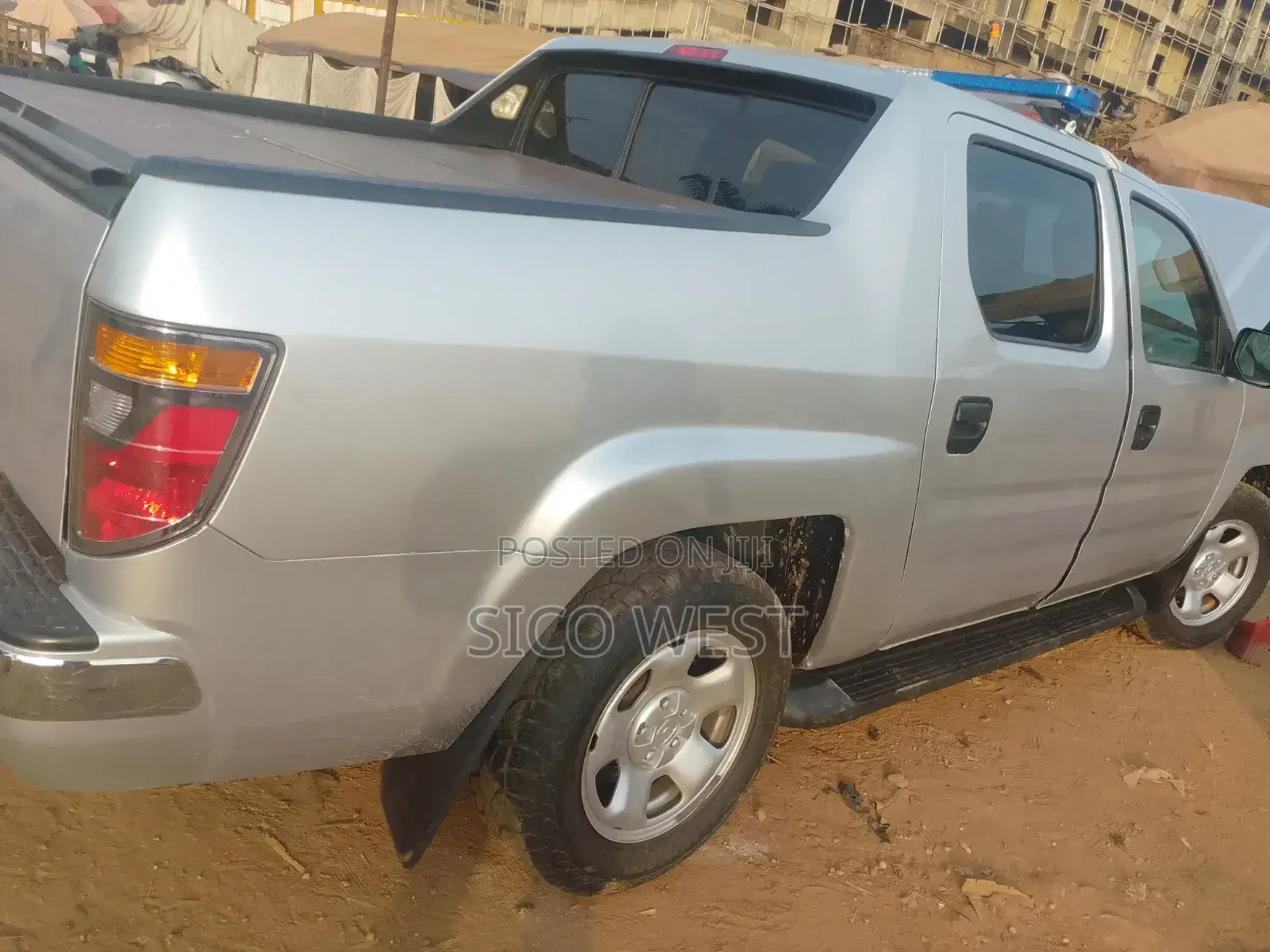 Booth Cover for Honda Ridgeline
