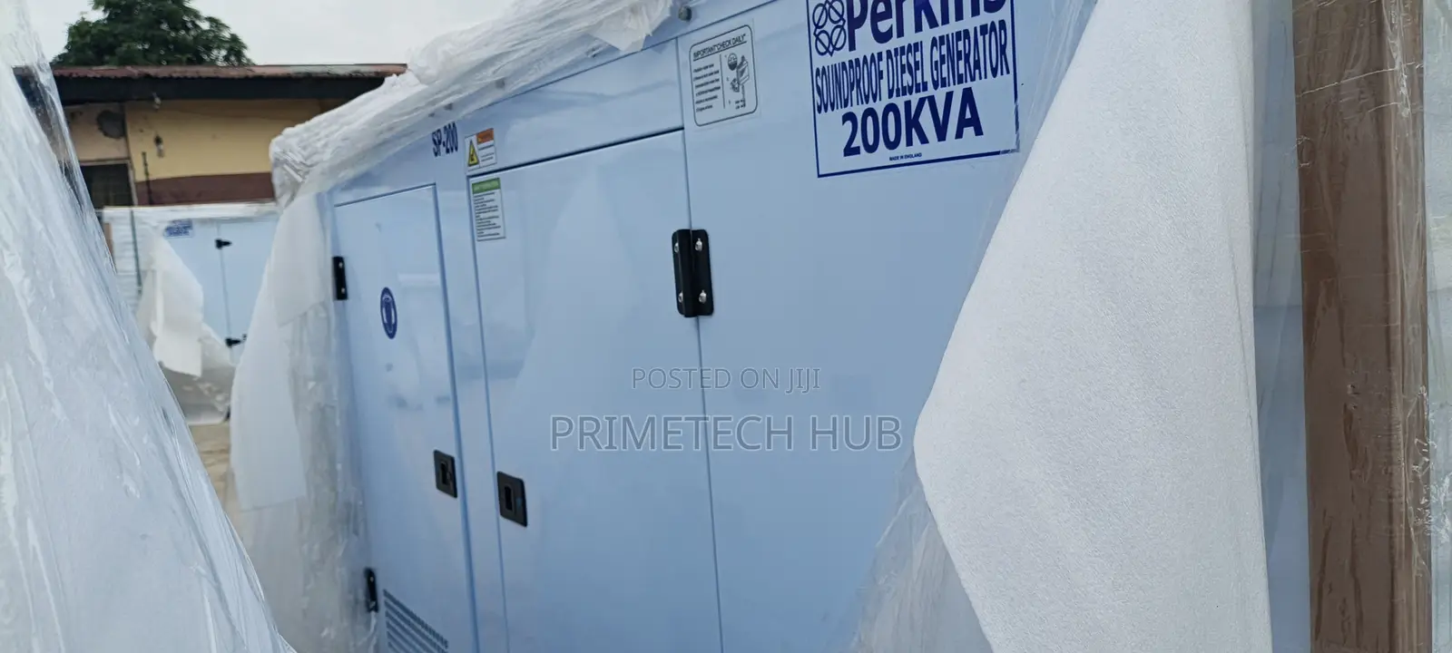 Soundproof 200kva Perkins Generator With Superior Performance