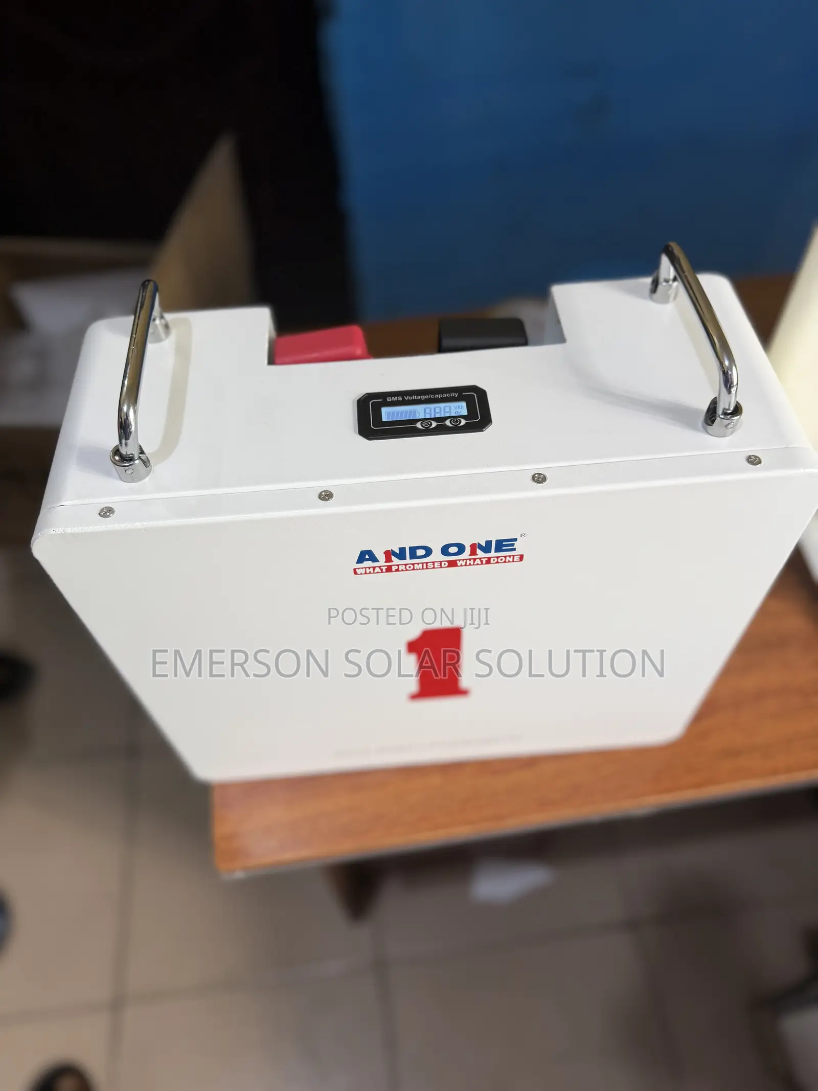 And One 2.5kwh 100ah 24v Lithium Battery