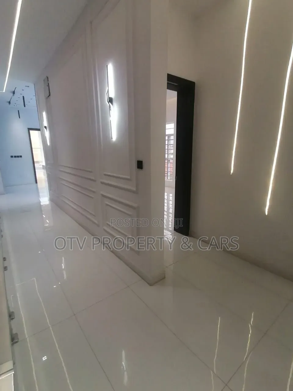 5bdrm Duplex in Lekki Phase 1 for sale