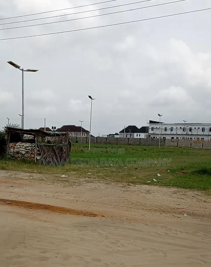 21 Plots of Land With Warehouse