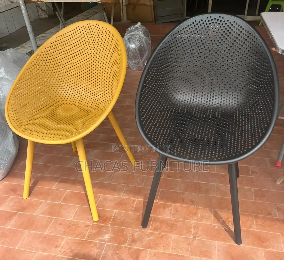 Modern Nordic "Acupuncture" Shell Chair