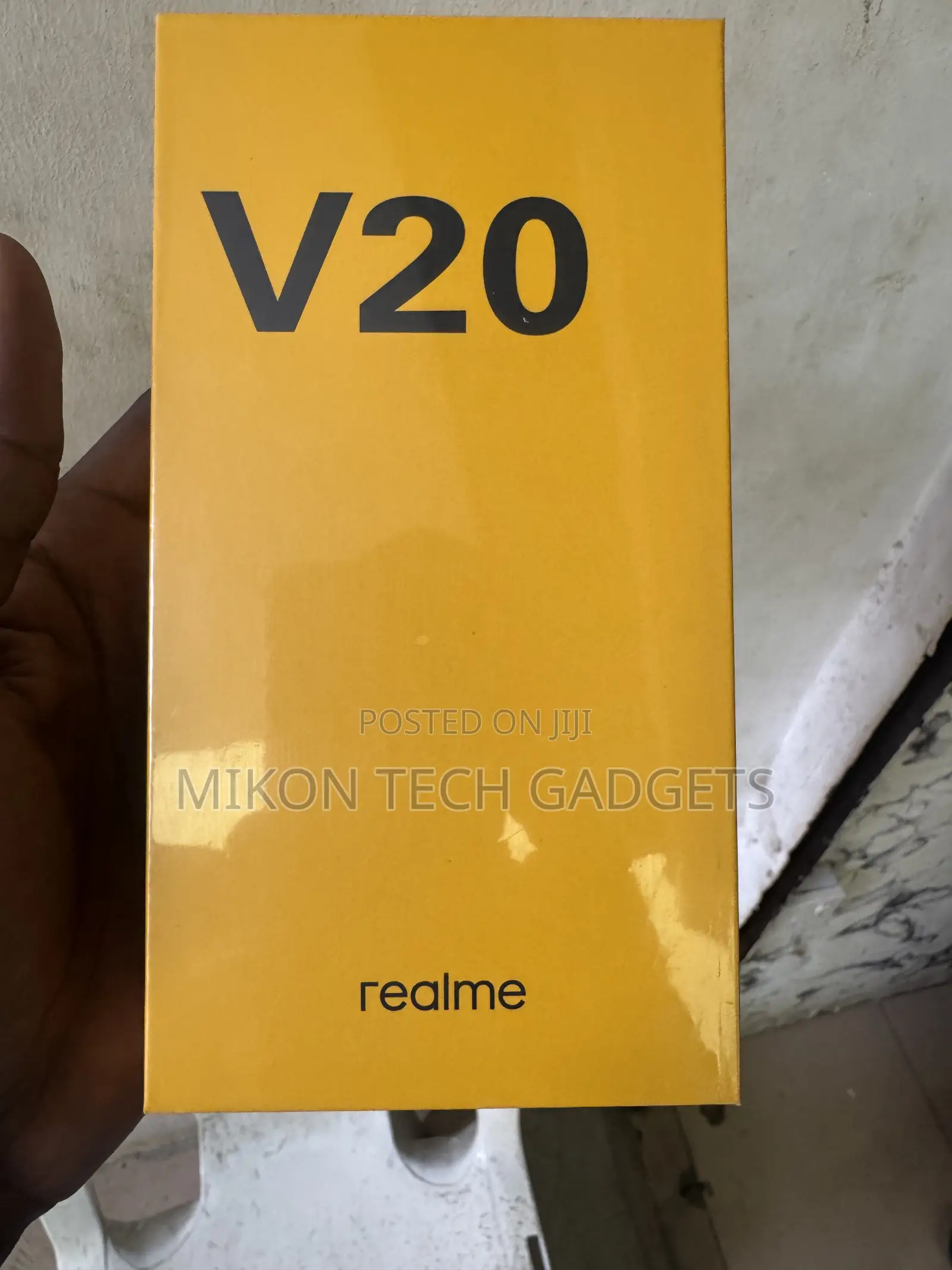 New Realme V20 128 GB Blue