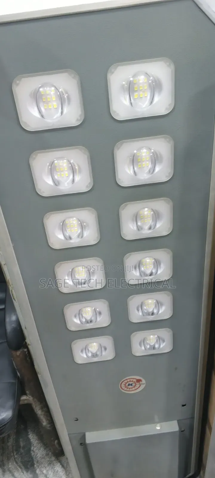 12 Eye 100watts Solar Street Floodlights