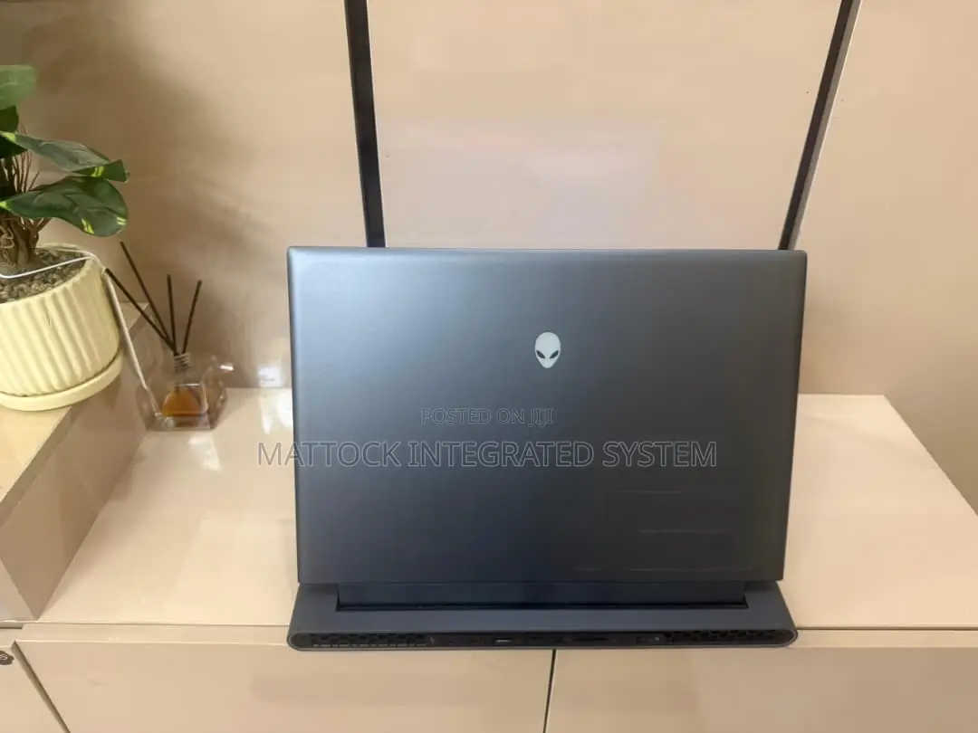 Laptop Dell 16GB Intel Core i9 SSD 1T