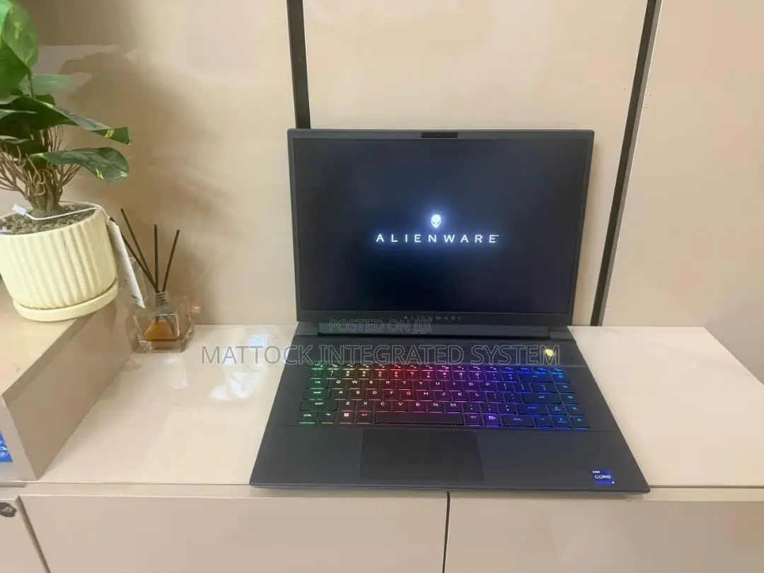 Laptop Dell 16GB Intel Core i9 SSD 1T
